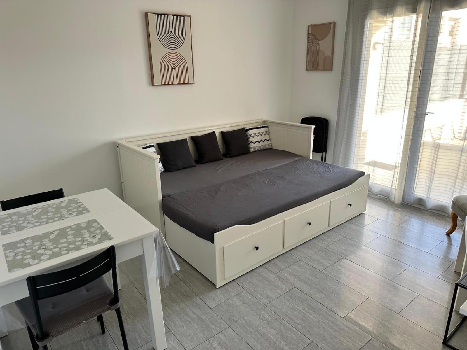 Appartement T2 Avec Terrasse Et Cour กาวายง ภายนอก รูปภาพ