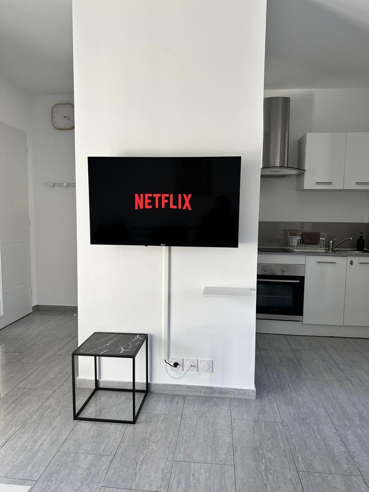 Appartement T2 Avec Terrasse Et Cour กาวายง ภายนอก รูปภาพ